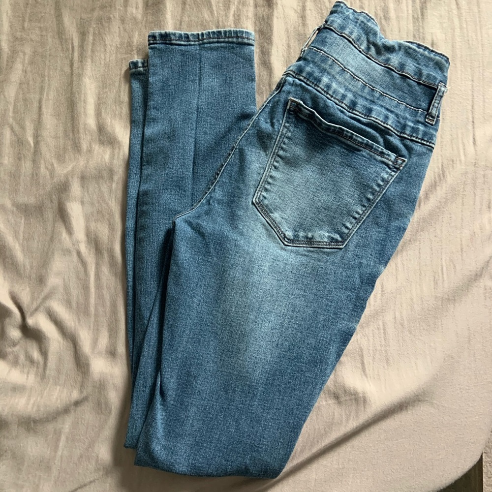 Charlotte Russe highwaisted ripped jeggings